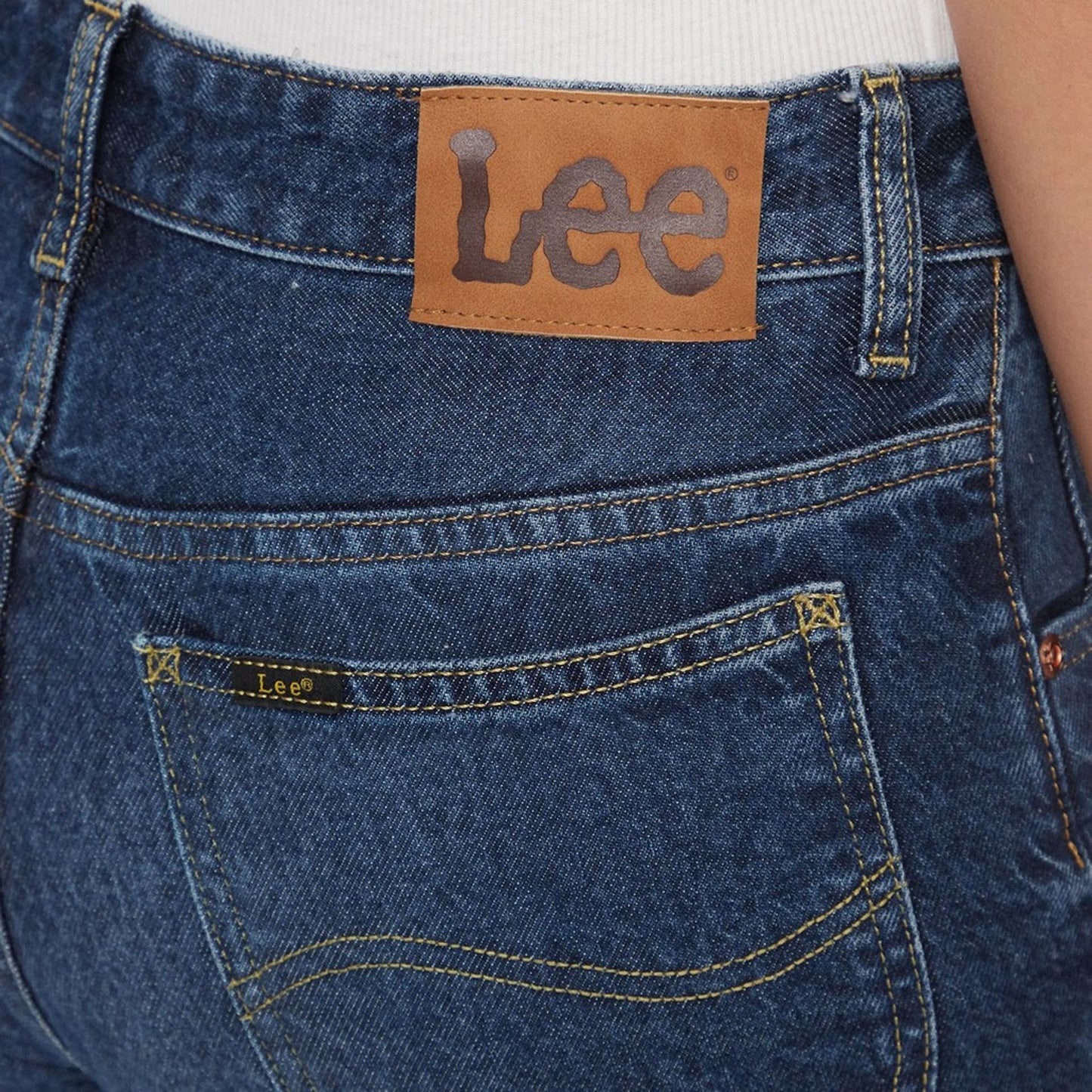 Lee
