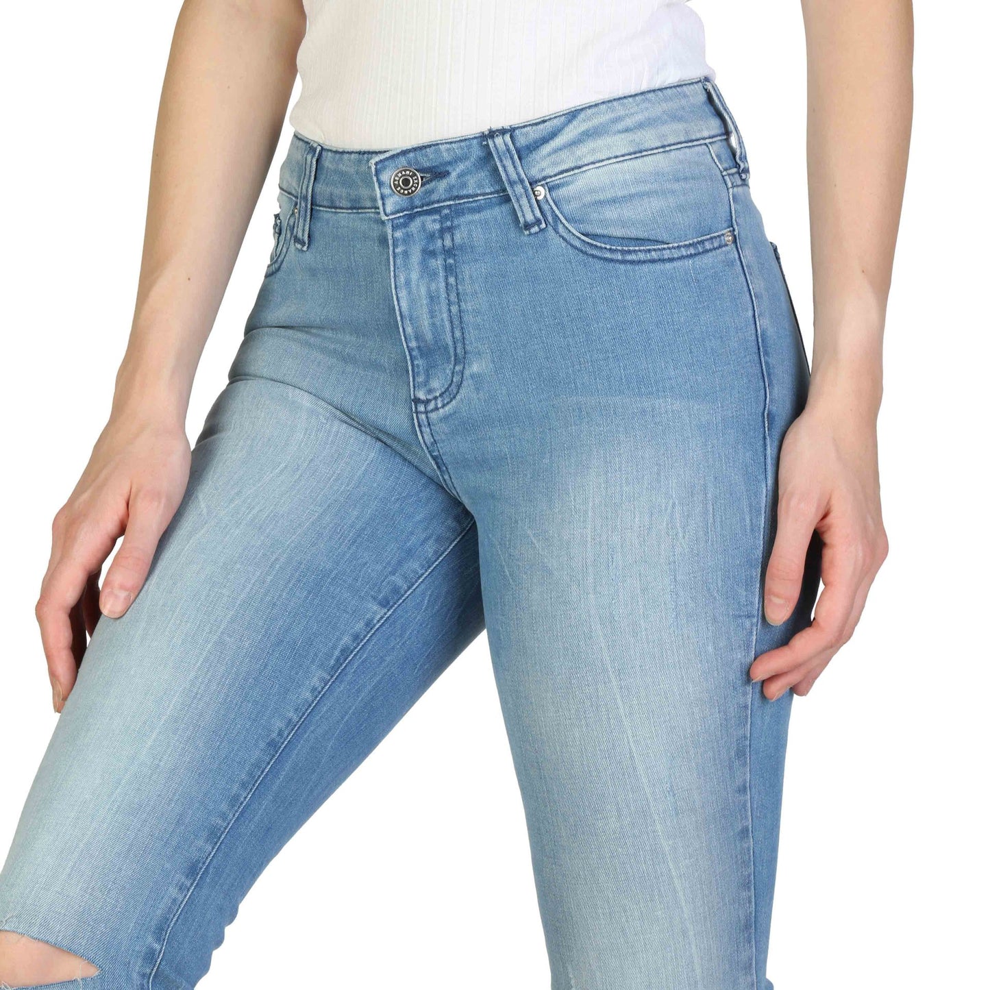 Armani Exchange