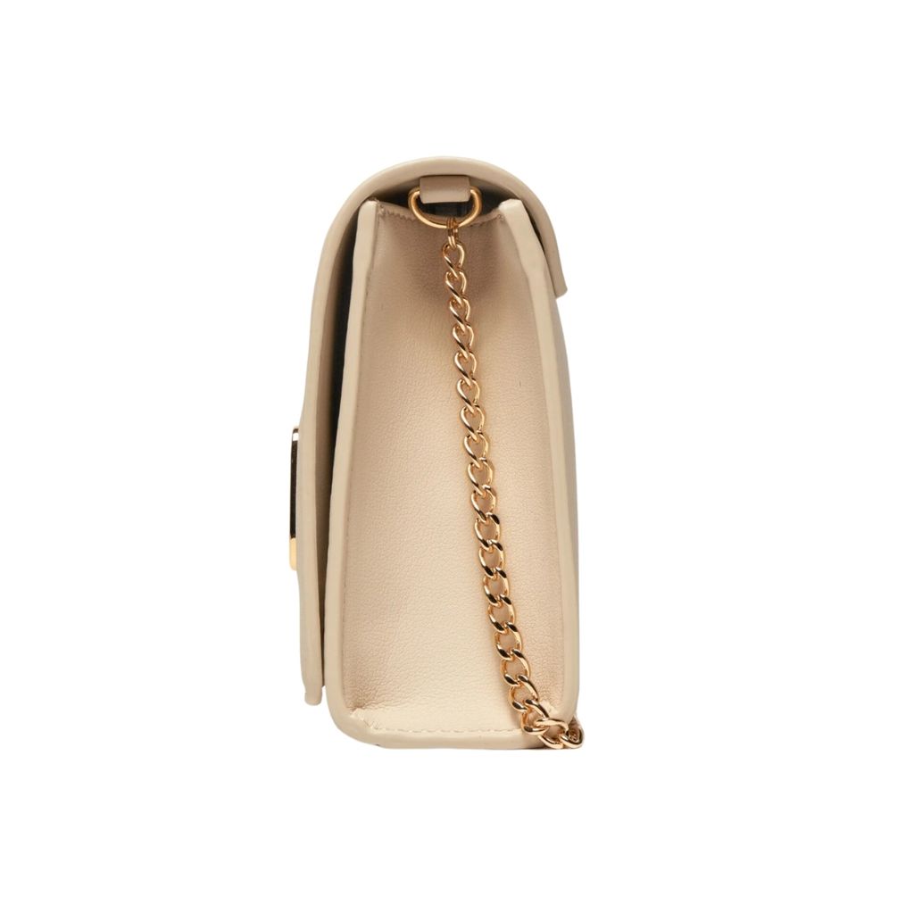 Love Moschino