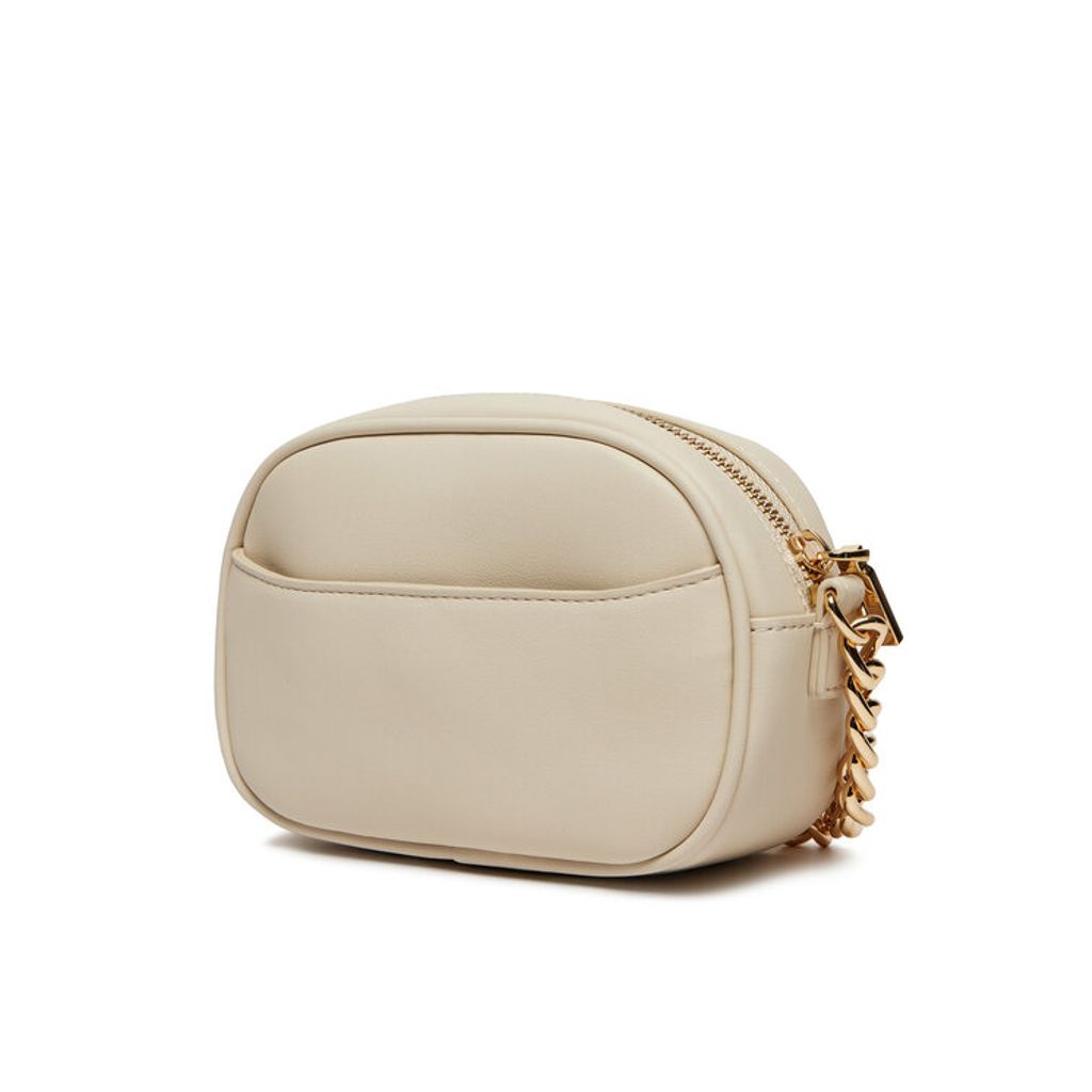 Love Moschino