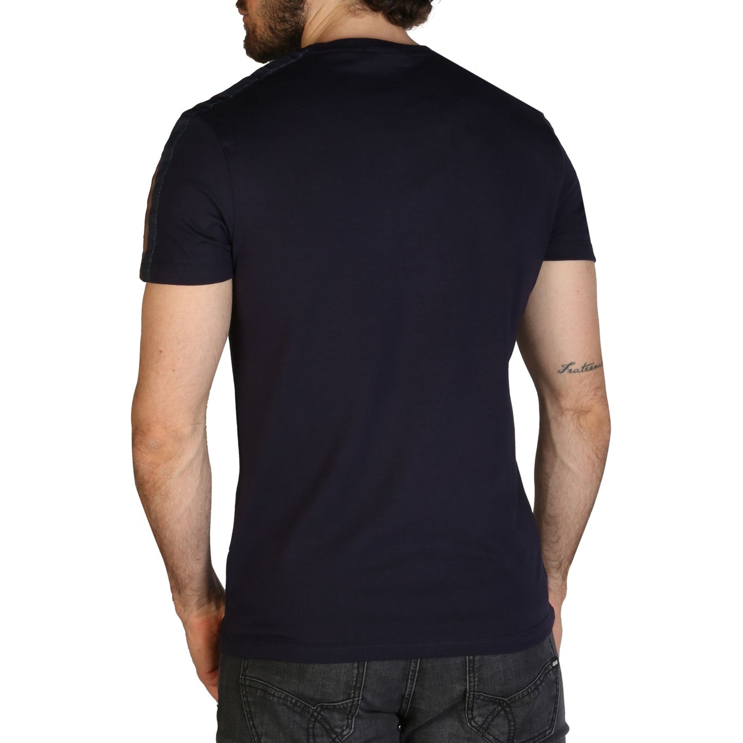 Aquascutum